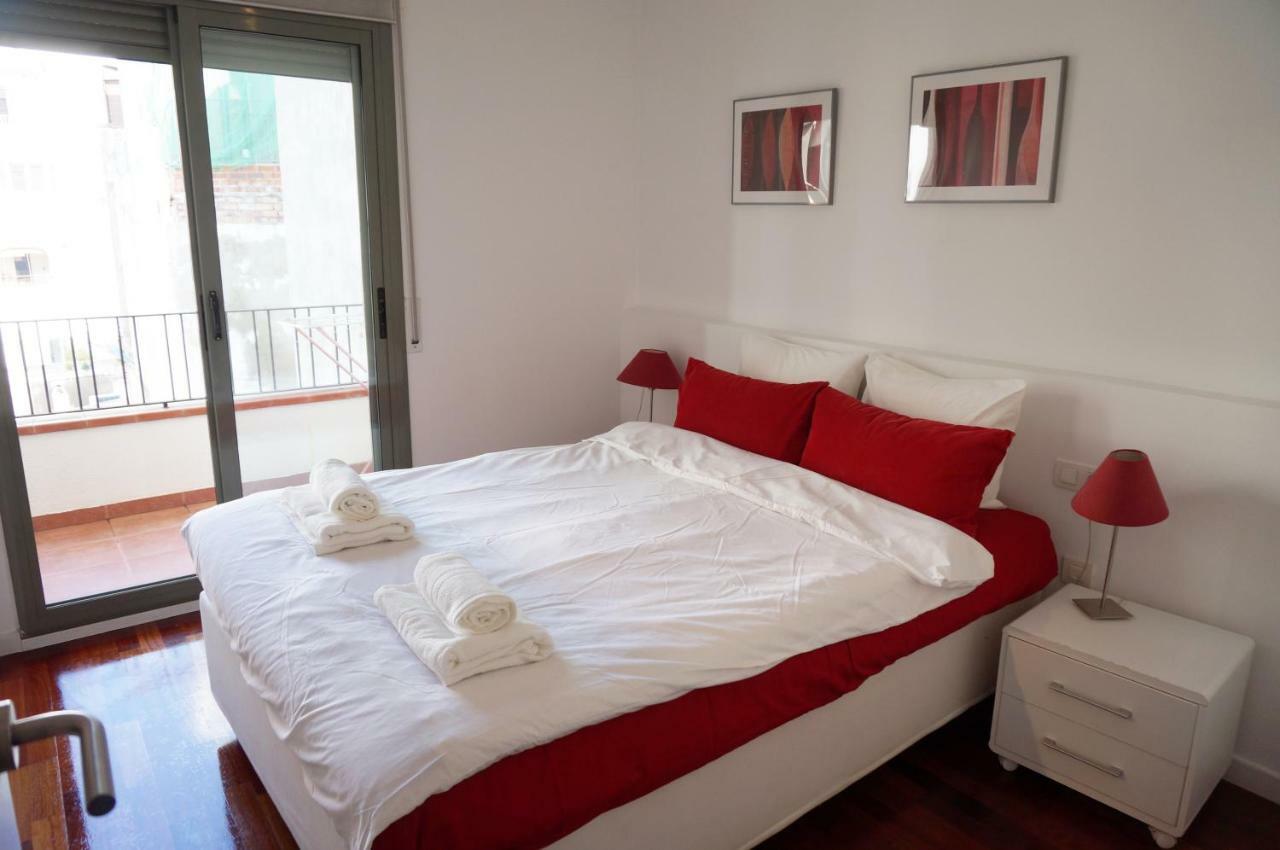 Happy Holiday Beach Home Sitges Buitenkant foto
